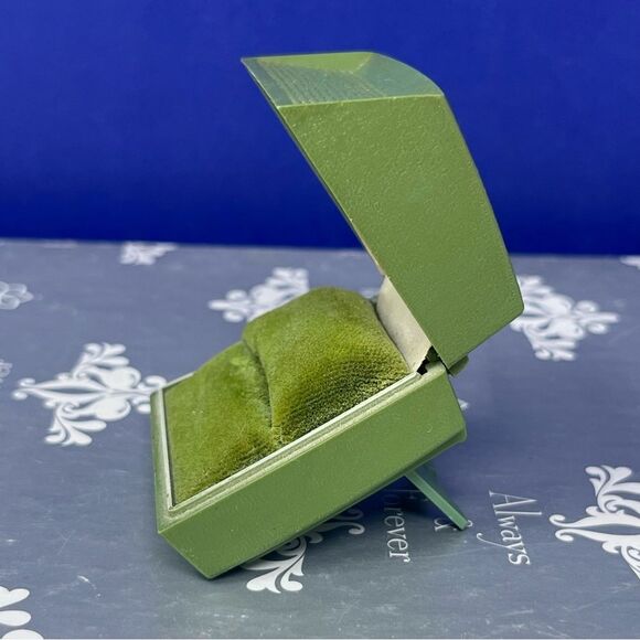 Rocket Jewelry Box w/ stand Velour lined Vintage Brown's Jewelers Maine - Picture 6 of 11